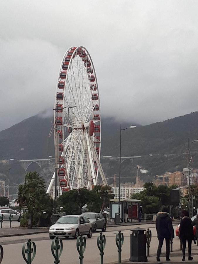 Salerno Centraal Apartment Dış mekan fotoğraf