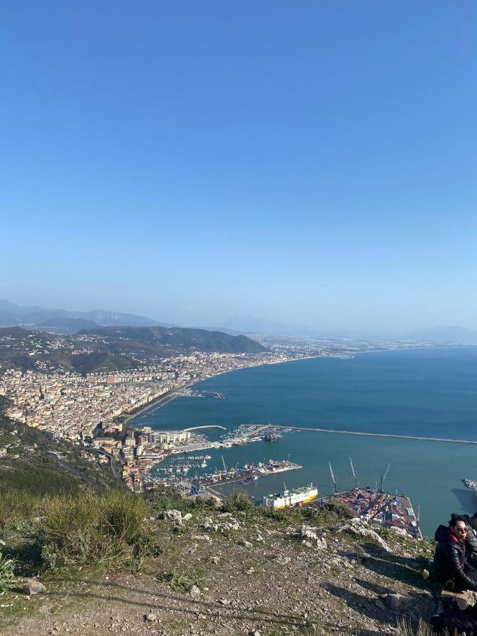 Salerno Centraal Apartment Dış mekan fotoğraf