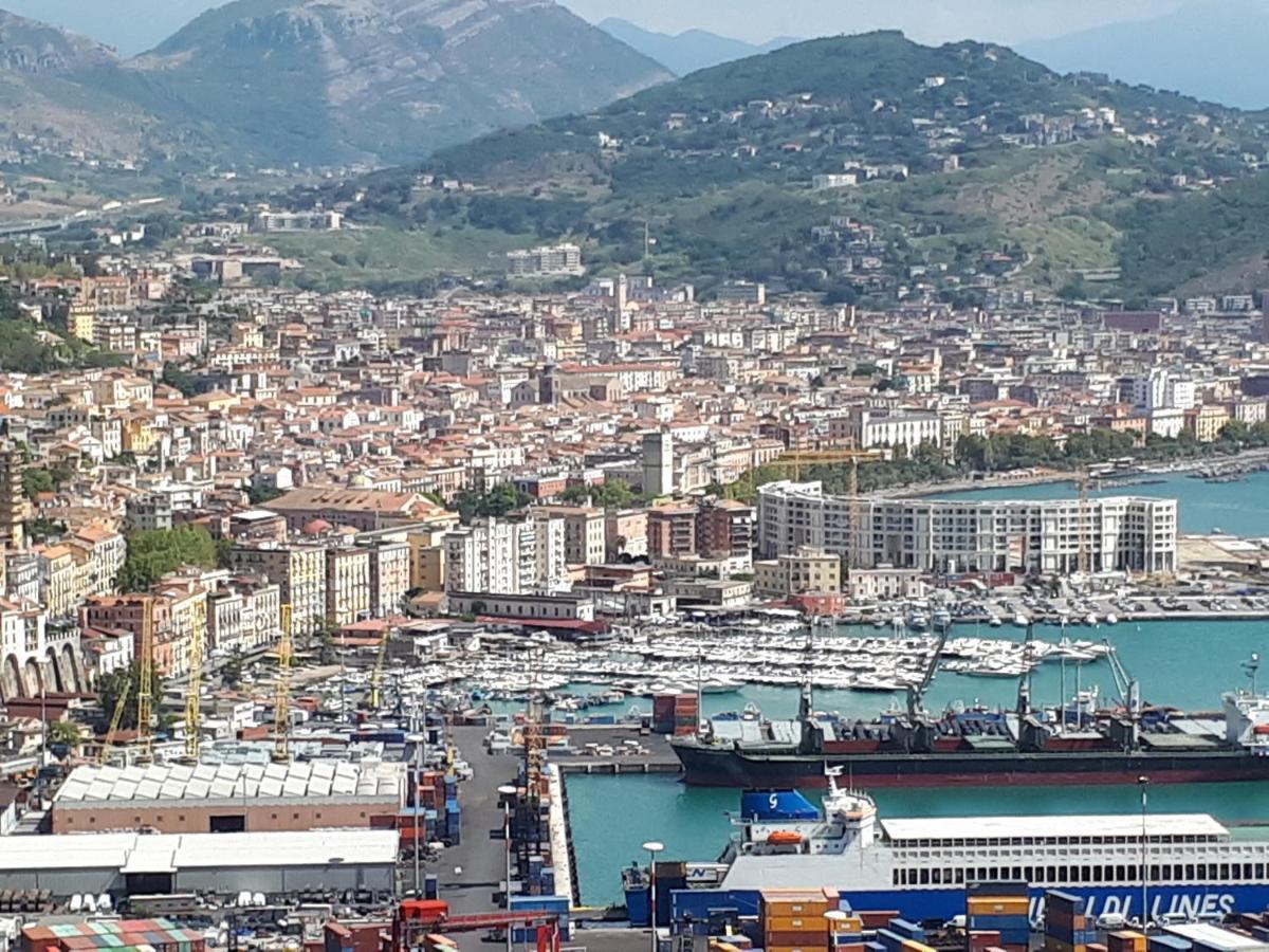 Salerno Centraal Apartment Dış mekan fotoğraf
