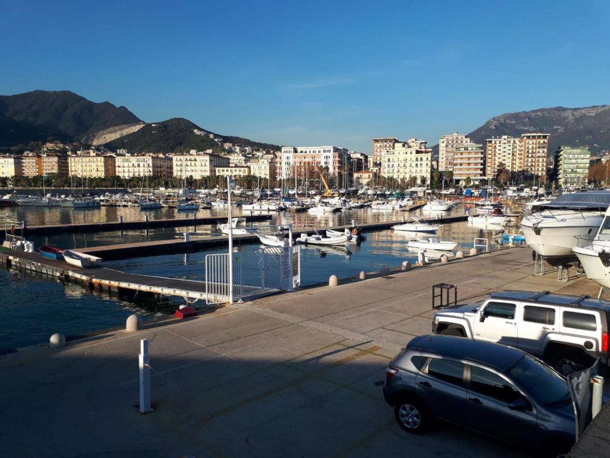 Salerno Centraal Apartment Dış mekan fotoğraf