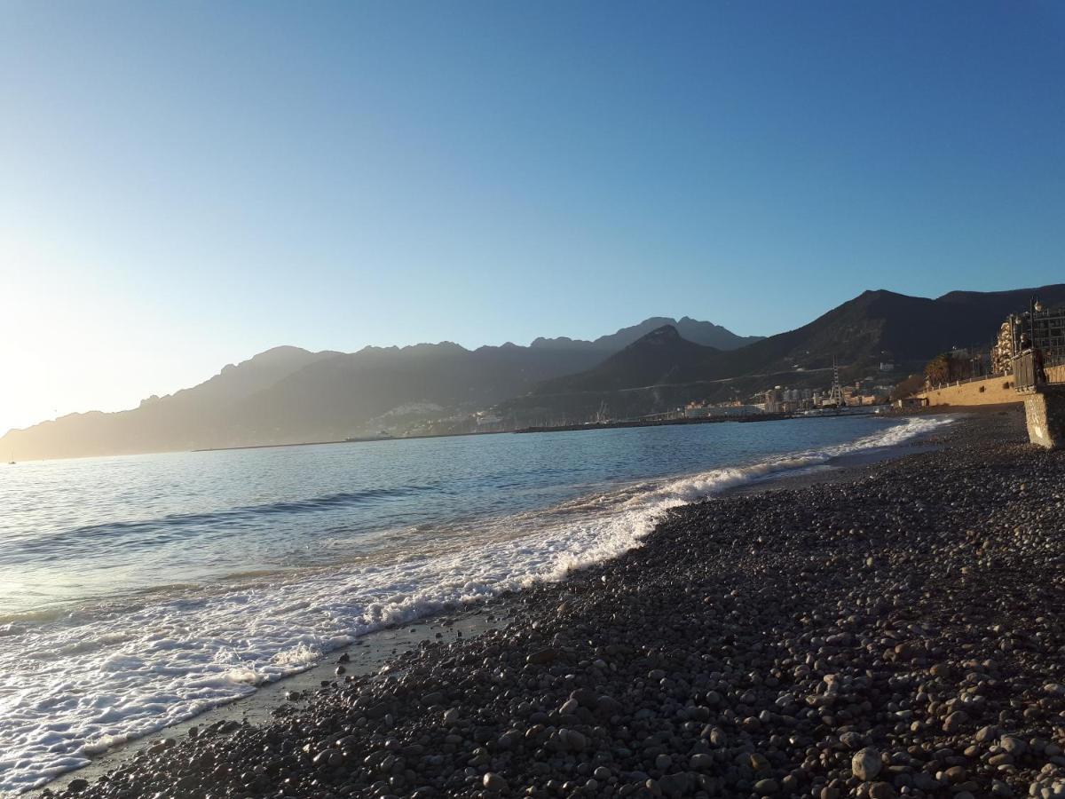 Salerno Centraal Apartment Dış mekan fotoğraf