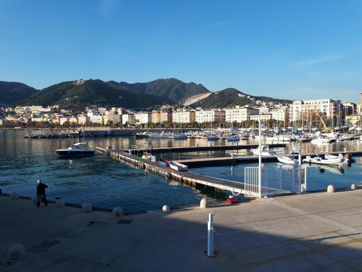 Salerno Centraal Apartment Dış mekan fotoğraf